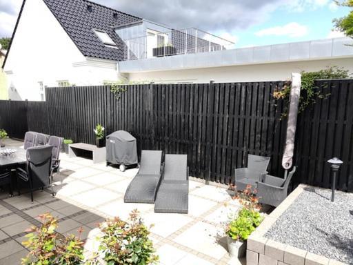 Vaerelser I Midtbyen - 117 M2 Apartment Herning Esterno foto
